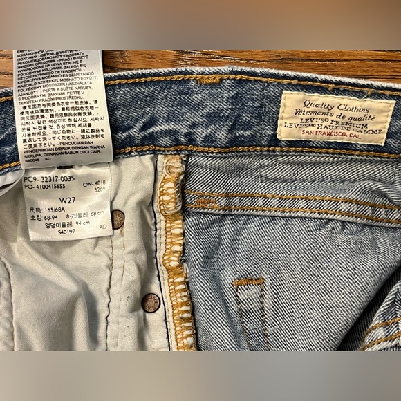 LEVI 501’s shorts - Ladies 27 - Great condition - Picture 5 of 5